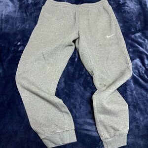 Nike club fleece joggers